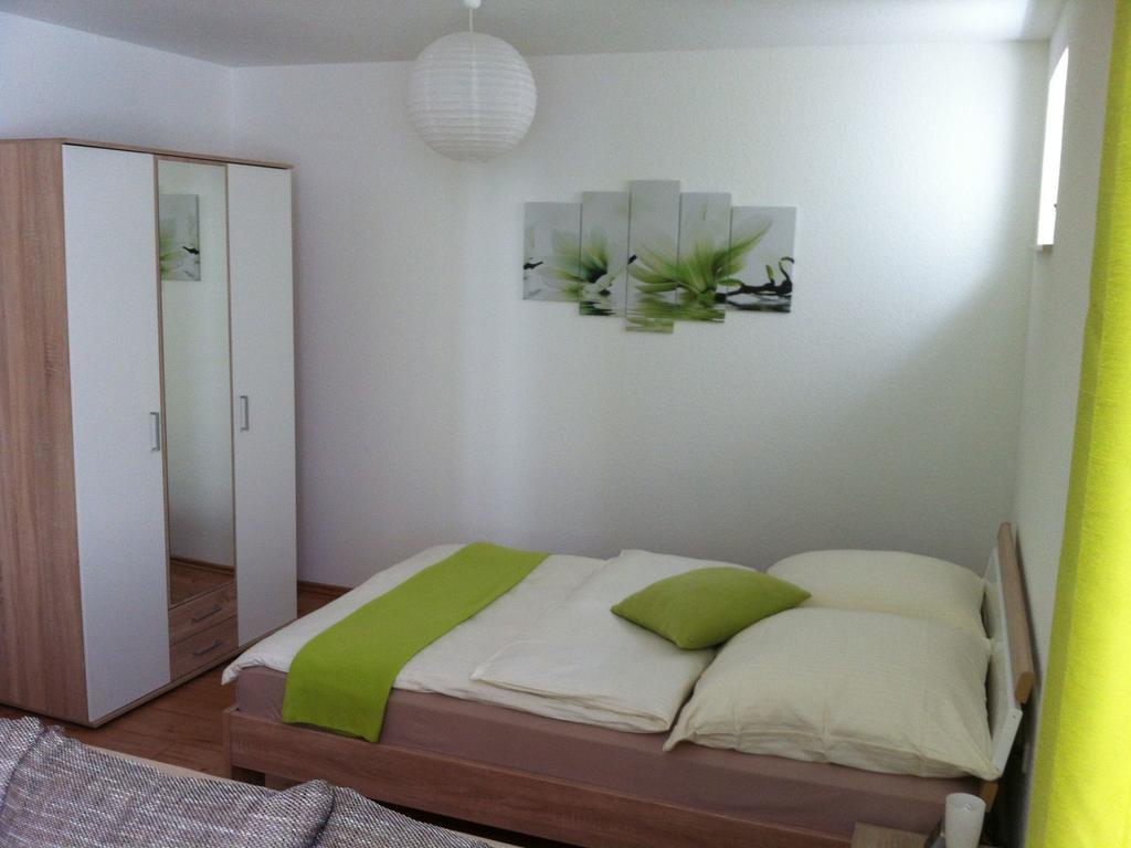 Ferienwohnung Heike Dettingen an der Erms Bilik gambar